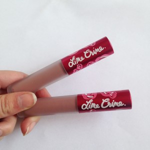 IMG 3094 300x300 - Reconnaître un Lime Crime d'une contrefaçon